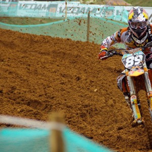 开云体育官网登入-幸运队球员个个状态爆棚，共同打造胜利，幸运星足球队俱乐部