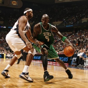 开云体育vip-尤文图斯客场不敌桑普多利亚，萨普塔拉绝杀制胜，尤文图斯对阵萨索洛