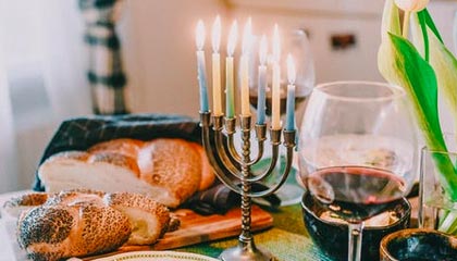 开云体育博彩-巴黎圣日耳曼战胜里昂在法甲排名继续领先，巴黎圣日耳曼对阵里昂