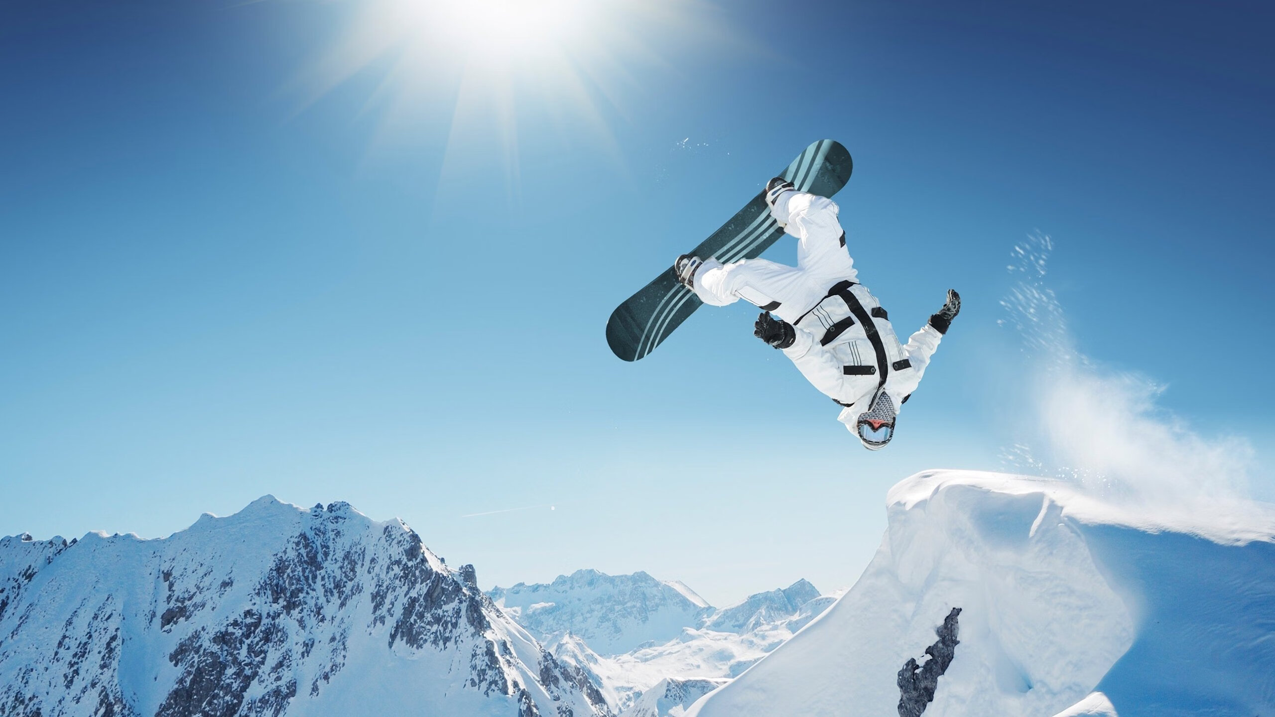 台球运动的跨界融合：音乐、科技与体育联动，引领台球时尚